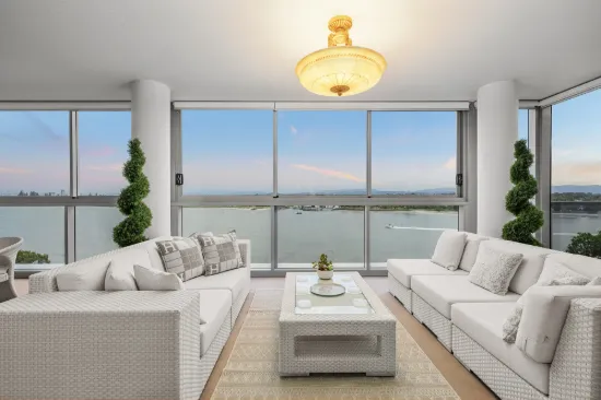 31602 Ephraim Island, Paradise Point, Qld 4216
