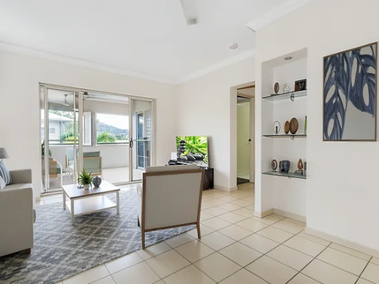 317/2-8 Centenary Close, Manoora, Qld 4870