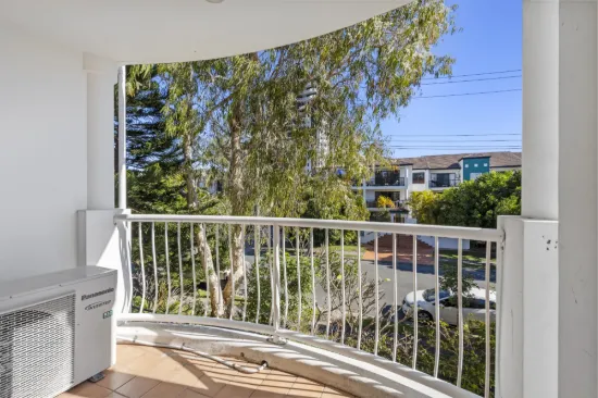 32/7-17 Purli Street, Chevron Island, Qld 4217