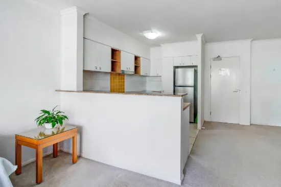321/102 Alexandra Parade, Alexandra Headland, Qld 4572-Image