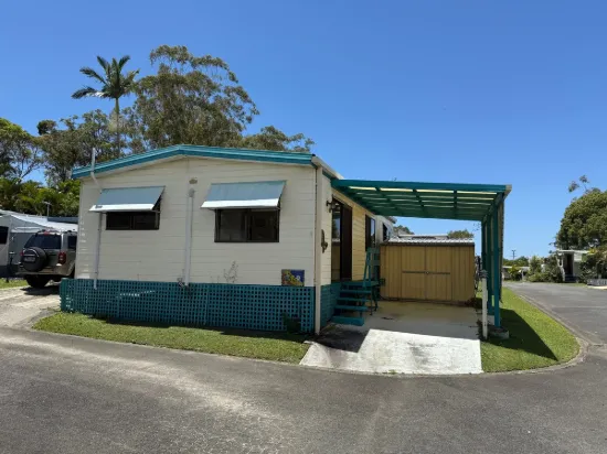 32B/570 Pine Ridge Road, Coombabah, Qld 4216