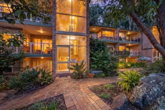 33/117 John Whiteway Drive, Gosford, NSW 2250