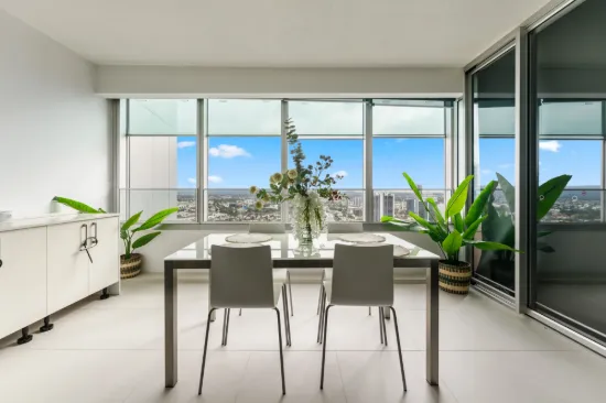 3308/9 HAMILTON AVENUE, Surfers Paradise, Qld 4217-Image