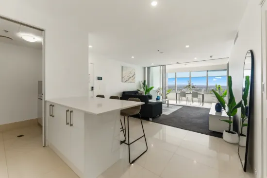 3308/9 HAMILTON AVENUE, Surfers Paradise, Qld 4217-Image