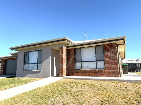 33a Peppercress Court, Moore Creek, NSW 2340