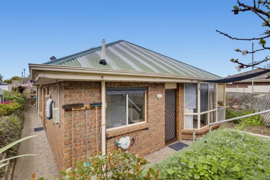 33B Clovelly Ave, Christies Beach, SA 5165