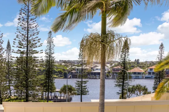 34/1 Grenada Way, Parrearra, Qld 4575