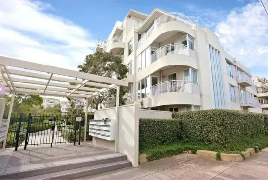 35/8 Graham, Port Melbourne, Vic 3207