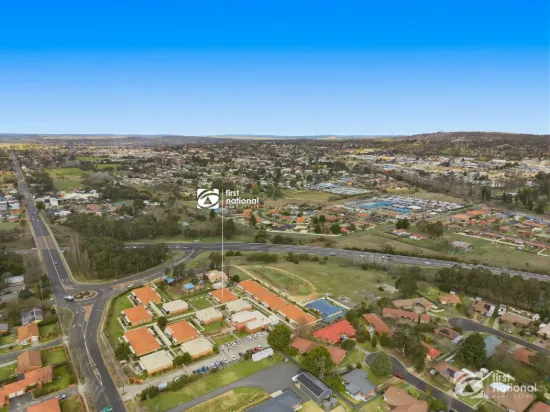 35/80-92 Queen Elizabeth Drive, Armidale, NSW 2350-Image