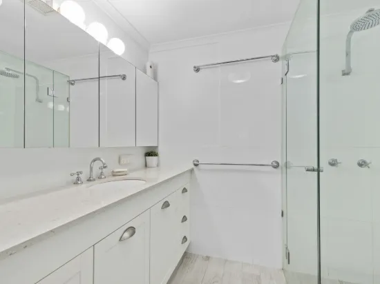 37/955 Gold Coast Highway, Palm Beach, Qld 4221-Image