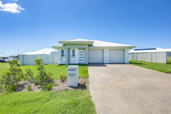 37 Sea Pearl Drive, Elliott Heads, Qld 4670