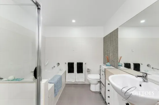 382/80 John Whiteway Drive, Gosford, NSW 2250-Image