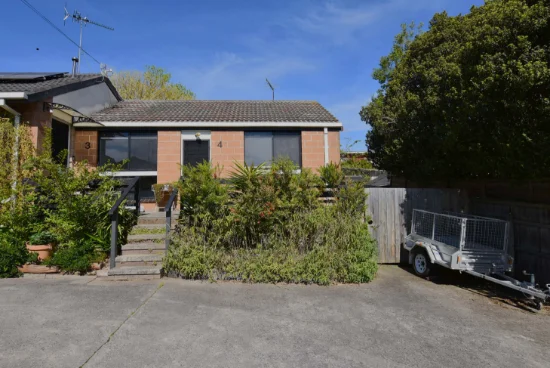 4/1 March St, Newborough, Vic 3825 - For Rent
