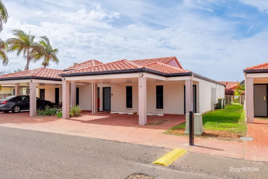 4/1 Pebble Beach Drive, Coral Cove QLD 4670-Image