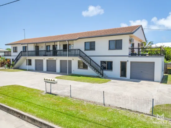 4/10 Sinclair Street, Bowen, Qld 4805