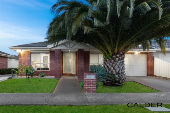 4/111-113  Pecks Road, Sydenham, Vic 3037