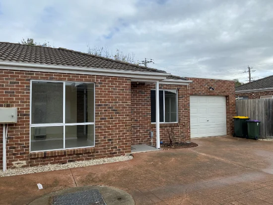 4/113-115 Railway Avenue, Laverton, Vic 3028 - For Rent