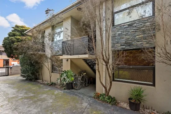 4/114 Commercial Road, Footscray, Vic 3011