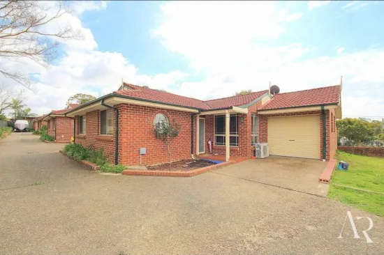 4/115 Taylor St, Condell Park, NSW 2200