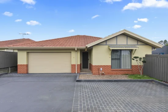 4/12 Denton Park Drive, Rutherford, NSW 2320
