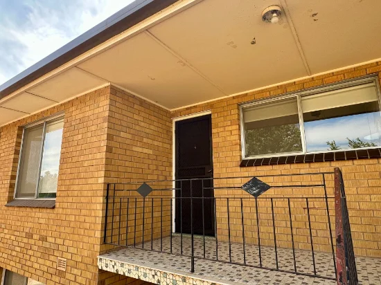4/12 KOOKORA Street, Griffith NSW 2680 - For Rent
