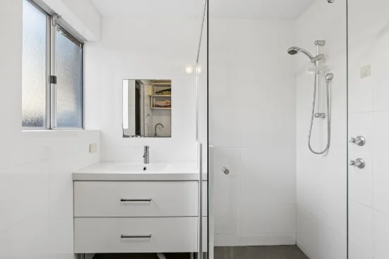 4/123 Brighton Road, Scarborough WA 6019-Image