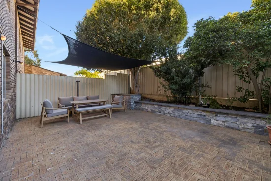 4/123 Brighton Road, Scarborough WA 6019-Image