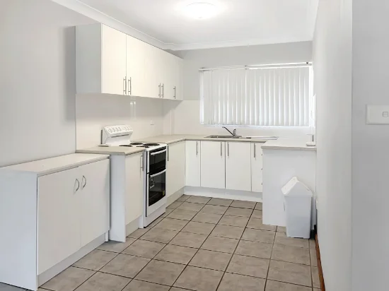 4/13 David Campbell Street, North Haven, NSW 2443