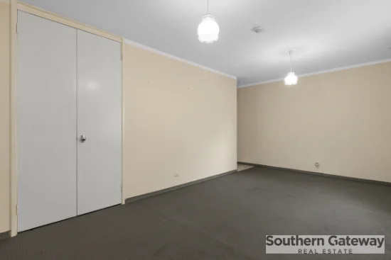 4/13 Milton Place, Orelia, WA 6167-Image