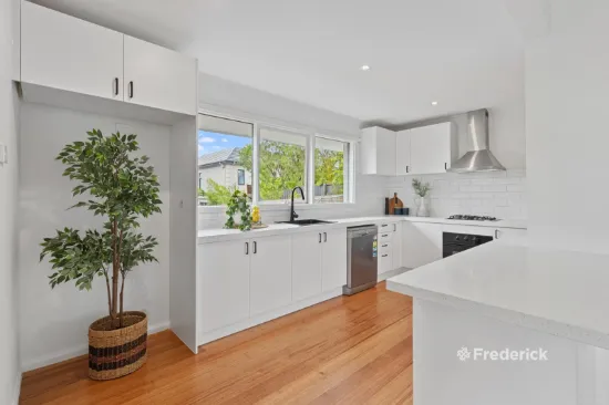 4/13 St Johns Wood Road, Mount Waverley, Vic 3149