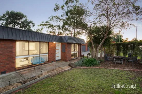 4/139 Old Para Court, Montmorency, Vic 3094