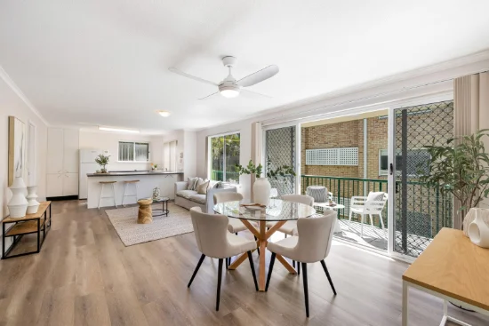 4/15 Arthur Street, Kings Beach, Qld 4551
