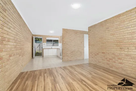 4/15 Carter Street, Rangeway, WA 6530-Image