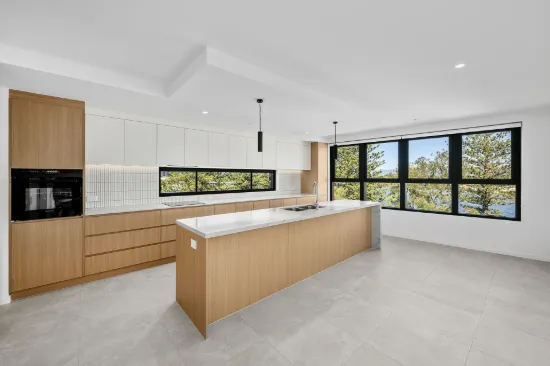 4/15 Sunset Boulevard, Surfers Paradise, Qld 4217