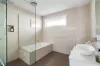4/16 Woodlands Avenue, Kew East, Vic 3102-Image