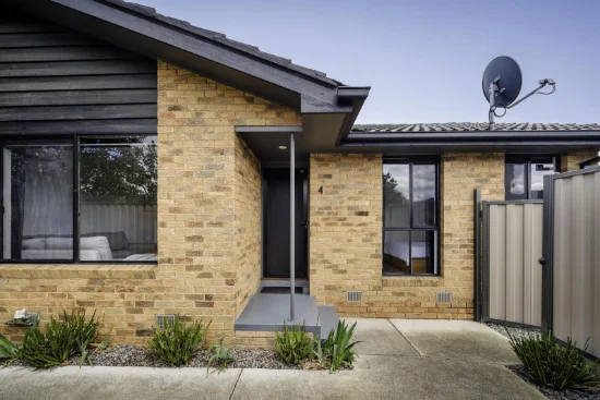 4/18 Storey Road, Reservoir, Vic 3073