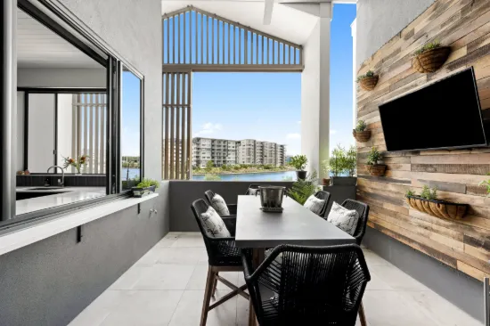 4/2 Mantra Esplanade, Birtinya, Qld 4575