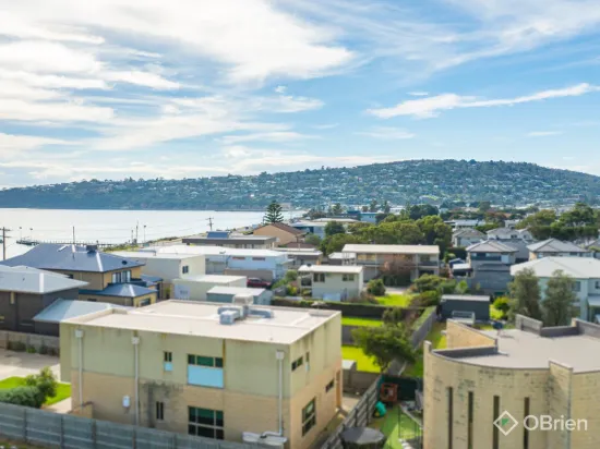 4/231 Dromana Parade, Safety Beach, Vic 3936