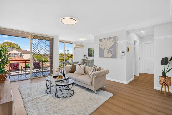 4/25 Parkside Lane, Westmead, NSW 2145