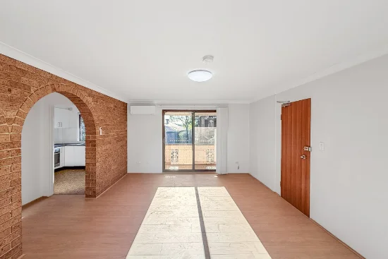 4/28 Caroline Street, Westmead, NSW 2145