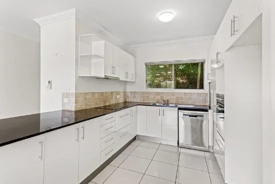 4/3 Deloraine Close, Cannonvale QLD 4802-Image
