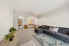 4/3 Drinnan Close, Surf Beach, NSW 2536-Image