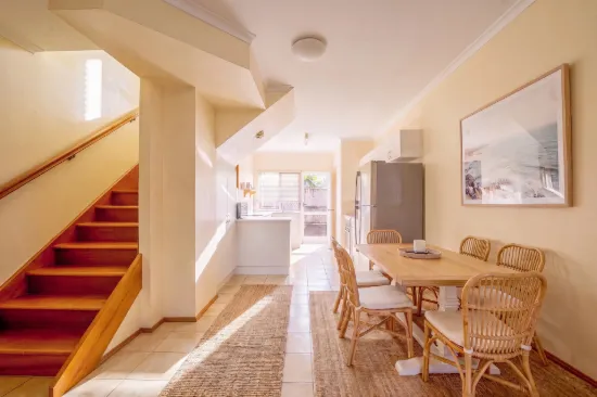 4/33-35 Fairweather Street, Yorkeys Knob, Qld 4878-Image