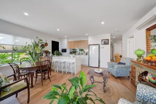 4/33-35 Saltair Street, Kings Beach, Qld 4551