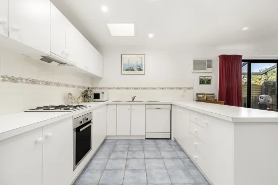 4/33 Fortescue Avenue, Seaford, Vic 3198-Image
