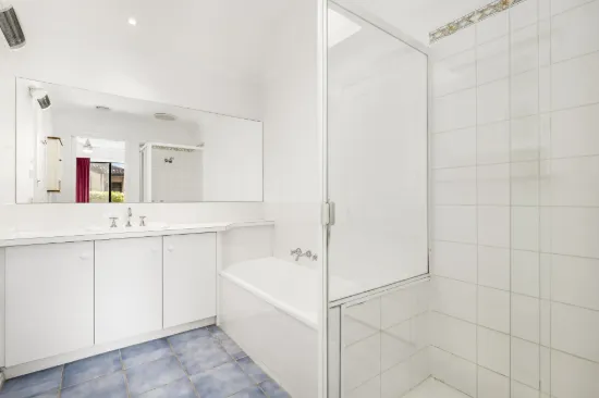 4/33 Fortescue Avenue, Seaford, Vic 3198-Image