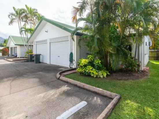 4/364 McCoombe Street, Mooroobool, Qld 4870
