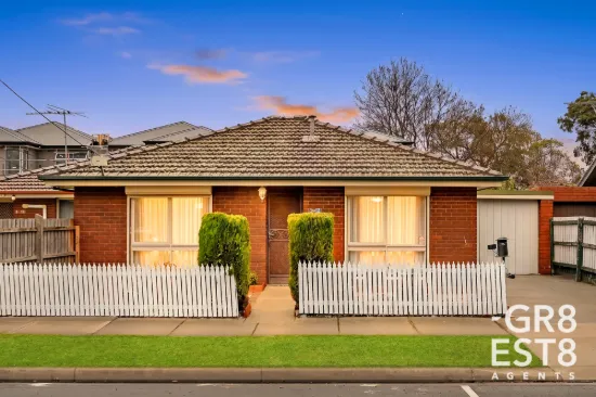 4/4 Tucker Street, Cranbourne, Vic 3977