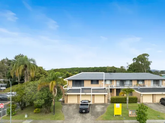 4/40 Oceanic Drive, Mermaid Waters, Qld 4218