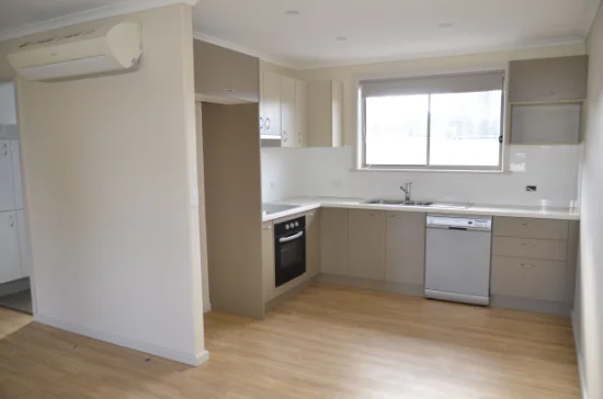 4/429 Urana Road, Lavington NSW 2641 - For Rent